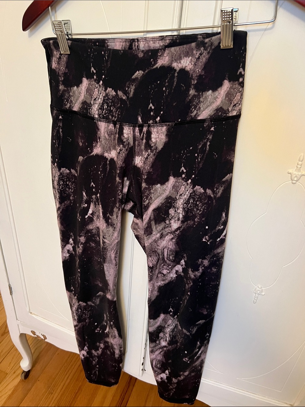 2/$7 Old Navy high rise Powersoft GoActive Legging